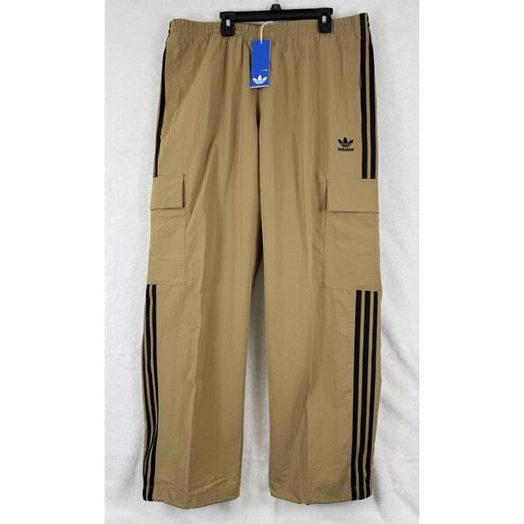 Adidas Adicolor Classics 3 Stripes Cargo Pants Large Mens Brown Black New NWT - Picture 2 of 9